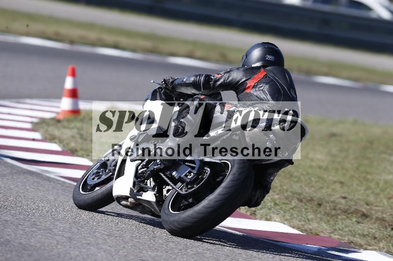 /49 26.08.2025 Cornu Master School ADR/gruen-vert/4